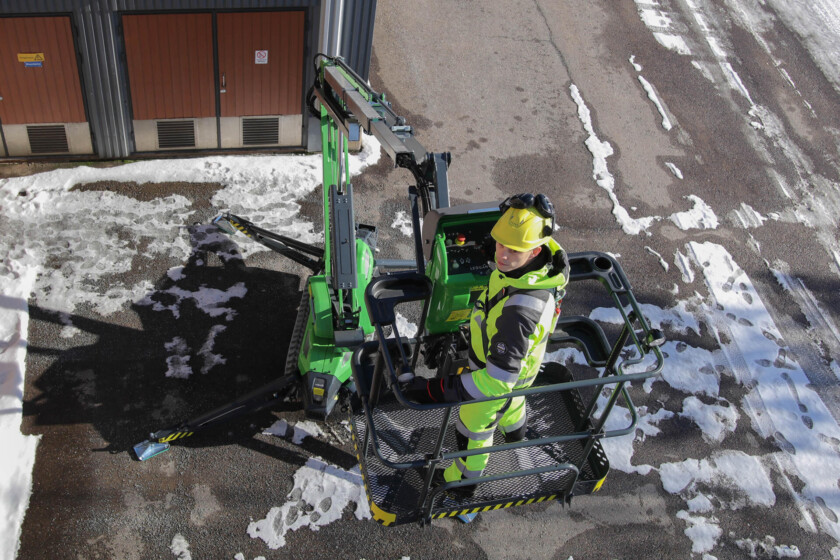 Kansainvälisen nostinalan kattojärjestön IPAF:in jäsenenä Leguan Lifts kannustaa valmistajia ja käyttäjiä nostinten turvalliseen ja vastuulliseen käyttöön ympäri maailmaa.